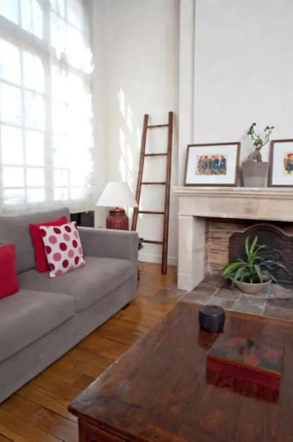 Charming Cosy Triplex In Trendy Marais Leilighet Paris Eksteriør bilde